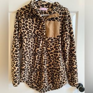 Pink Lily leopard print faux fur pullover- size small